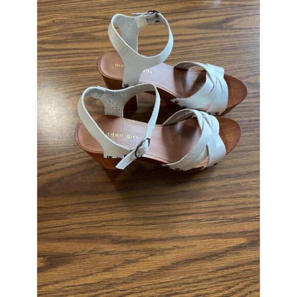 Madden Girl G-Nora white platform sandals size 8.5 - Picture 2 of 7